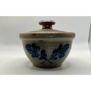 Vintage Rare Rowe Pottery Works Blue Floral Salt Glaze Med Size Crock w/ Lid